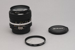 35mm F.2 Nikon AIS