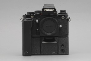 Nikon F3 HP con Nikon MD-4