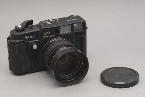 Fuji GW690 III 6×9 Professional (Count #142)